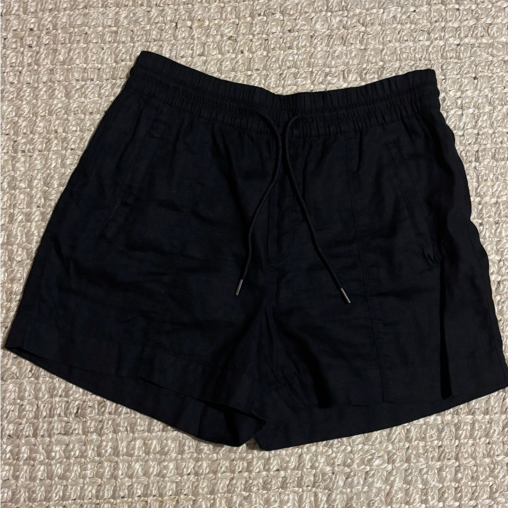 Athleta Retreat Linen Shorts
